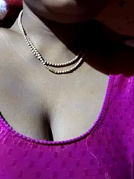 DARK WINE  online show from November 10, 10:42 pm