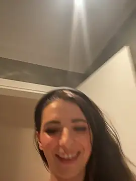 Lanaprincess22 online show from April 15, 9:48 pm