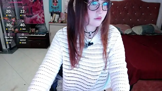 Avril2001 online show from December 19, 4:30 am