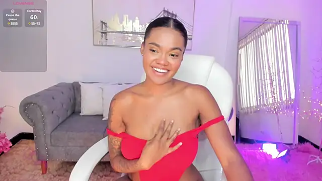 Snapshot of madisson_davon chatting on January 14, 5:23 pm madisson davon online show from January 14, 5:23 pm