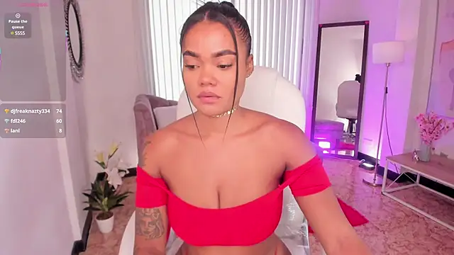 Snapshot of madisson_davon chatting on March 20, 1:37 pm madisson davon online show from March 20, 1:37 pm