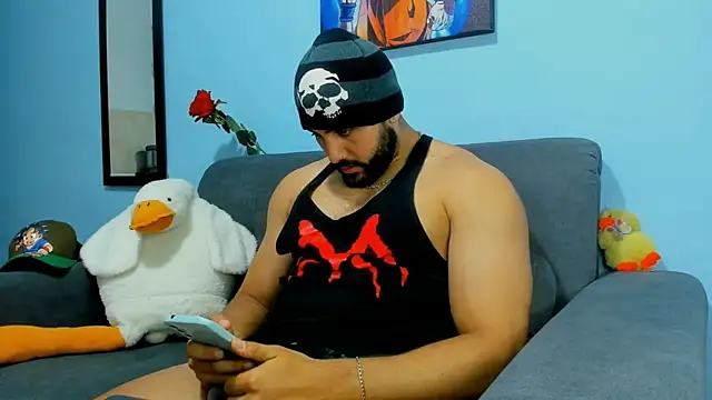 Snapshot of ETHAN_ROX chatting on January 24, 10:19 pm ETHAN ROX online show from January 24, 10:19 pm