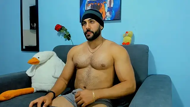 Snapshot of ETHAN_ROX chatting on February 8, 1:32 am ETHAN ROX online show from February 8, 1:32 am