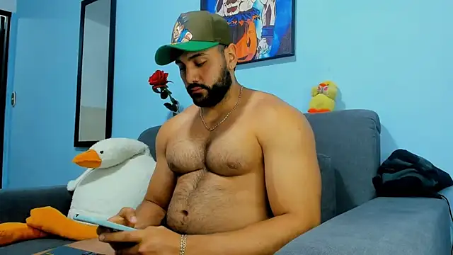 Snapshot of ETHAN_ROX chatting on February 20, 11:32 pm ETHAN ROX online show from February 20, 11:32 pm