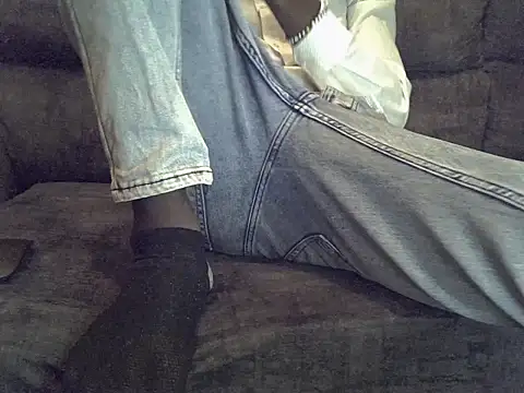 Snapshot of Delicious-D chatting on February 8, 8:21 pm Delicious-D online show from February 8, 8:21 pm