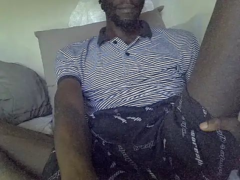 Snapshot of Delicious-D chatting on February 20, 11:09 am Delicious-D online show from February 20, 11:09 am