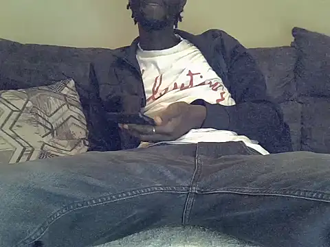 Snapshot of Delicious-D chatting on February 23, 7:49 pm Delicious-D online show from February 23, 7:49 pm