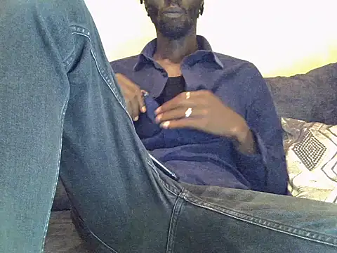 Snapshot of Delicious-D chatting on March 12, 6:22 pm Delicious-D online show from March 12, 6:22 pm