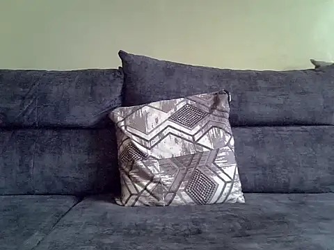 Snapshot of Delicious-D chatting on September 24, 8:17 am Delicious-D online show from September 24, 8:17 am