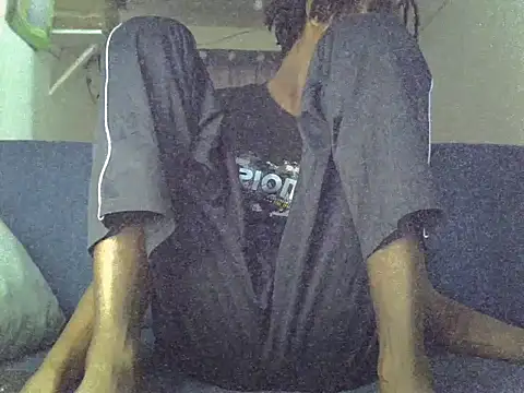 Snapshot of Delicious-D chatting on November 18, 5:34 am Delicious-D online show from November 18, 5:34 am