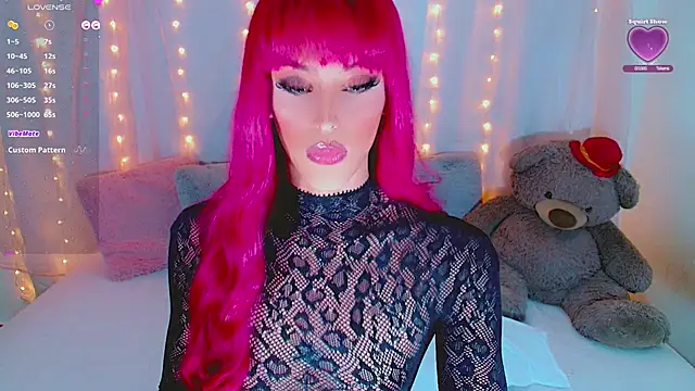 Snapshot of AlanaBekeer chatting on November 6, 9:37 pm AlanaBekeer online show from November 6, 9:37 pm