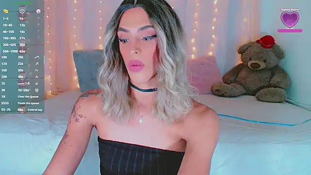 AlanaBekeer online show from December 19, 10:39 pm