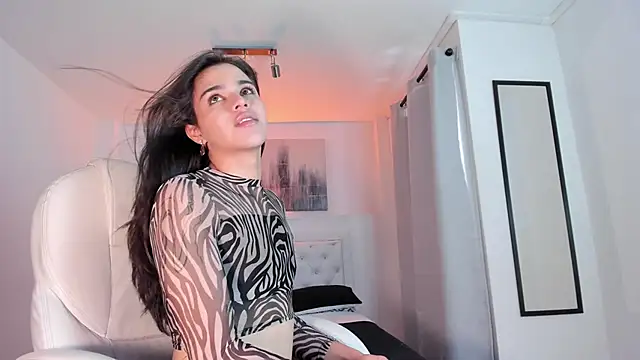 Snapshot of NoahCasstro chatting on January 4, 7:55 pm NoahCasstro online show from January 4, 7:55 pm