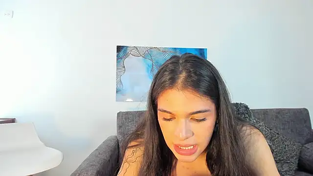 Snapshot of NoahCasstro chatting on January 6, 9:43 pm NoahCasstro online show from January 6, 9:43 pm