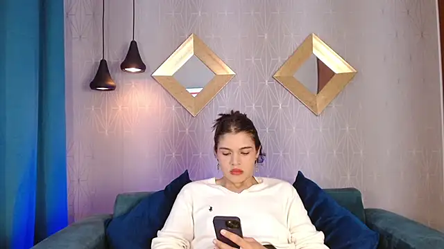 Snapshot of NoahCasstro chatting on February 22, 1:57 pm NoahCasstro online show from February 22, 1:57 pm