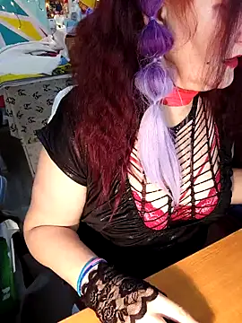 SabrinaXlovess online show from February 6, 6:56 pm