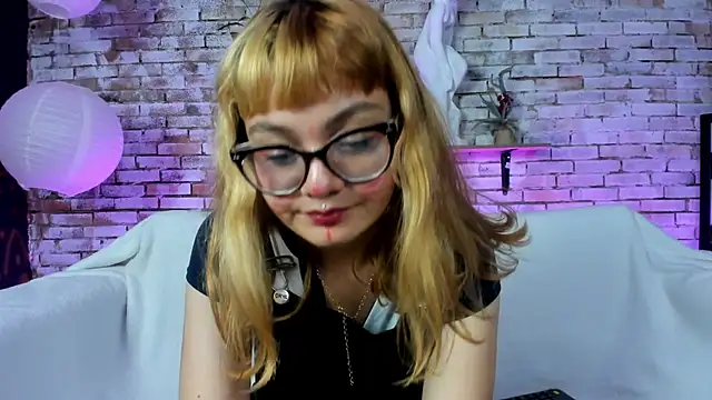 Sweet Namii online show from January 21, 2:33 am
