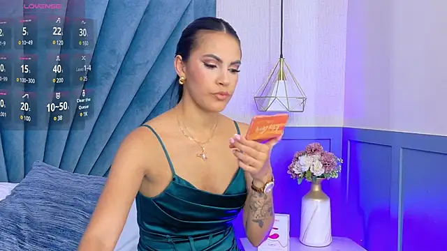 Camille Torres online show from January 29, 12:35 pm