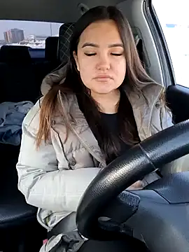 stacy stoone online show from February 24, 10:15 am