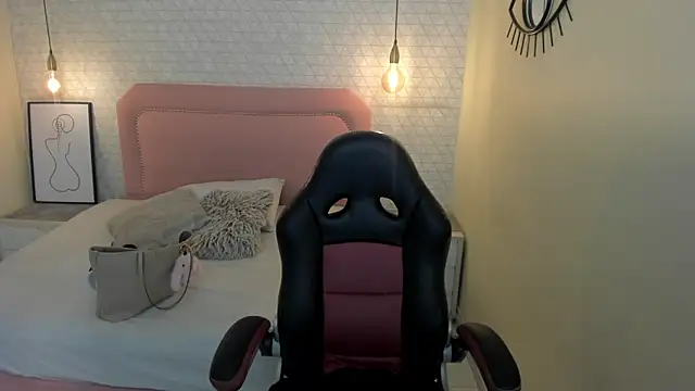 Kittytimberlake online show from February 12, 12:44 pm