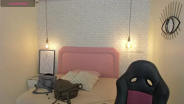 Kittytimberlake online show from March 7, 1:08 pm