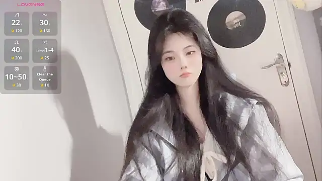 Qedgjwyz1 online show from February 20, 3:45 am