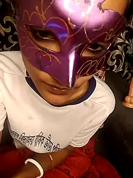 REVA DARLING online show from January 15, 5:37 pm