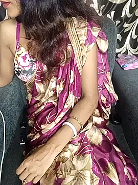 REVA DARLING online show from September 17, 6:26 am