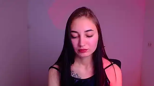 Jennifer Blum online show from December 15, 9:24 am