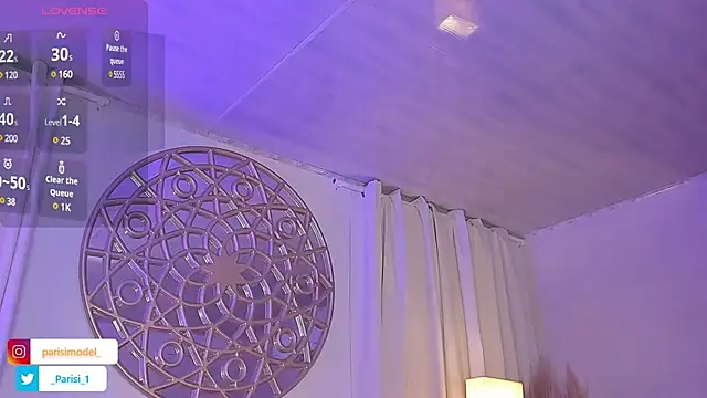 Snapshot of _PARISI_ chatting on February 6, 10:00 pm PARISI online show from February 6, 10:00 pm