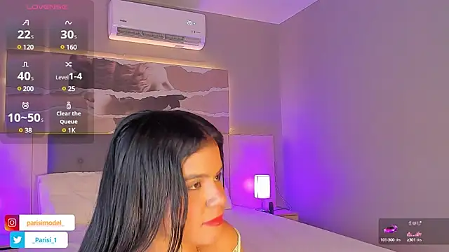 Snapshot of _PARISI_ chatting on February 10, 9:36 pm PARISI online show from February 10, 9:36 pm