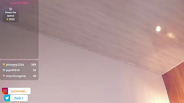 Snapshot of _PARISI_ chatting on March 16, 12:56 am PARISI online show from March 16, 12:56 am