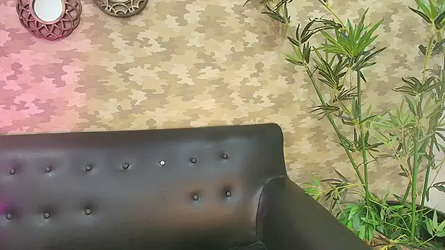 Snapshot of cherry_chel chatting on November 21, 5:11 pm cherry chel online show from November 21, 5:11 pm