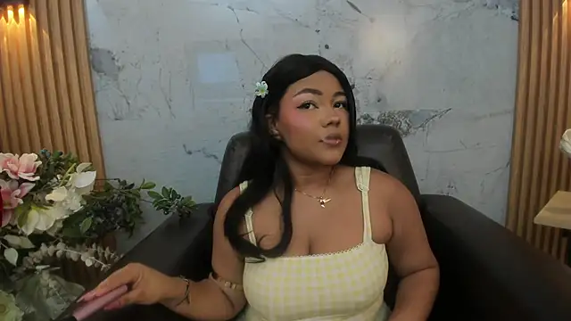 Snapshot of cherry_chel chatting on December 1, 7:41 pm cherry chel online show from December 1, 7:41 pm