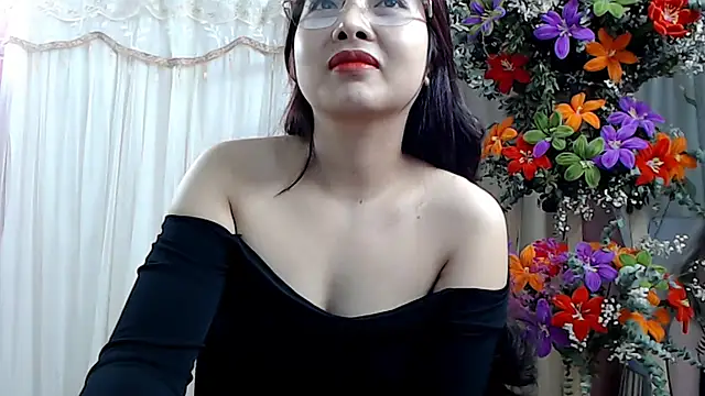 Snapshot of MiMi_0293 chatting on January 8, 3:40 am MiMi 0293 online show from January 8, 3:40 am