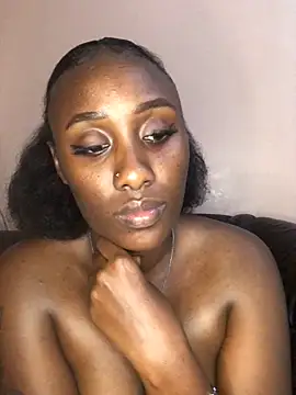 Snapshot of Lola_kims chatting on January 18, 2:36 am Lola kims online show from January 18, 2:36 am