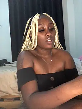 Snapshot of Lola_kims chatting on February 19, 2:23 am Lola kims online show from February 19, 2:23 am