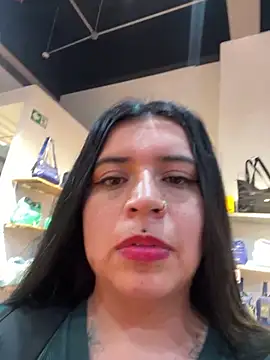 Snapshot of Devilsweet17 chatting on March 2, 7:45 pm Devilsweet17 online show from March 2, 7:45 pm