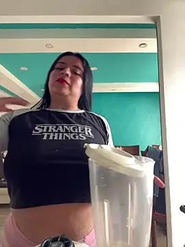 Snapshot of Devilsweet17 chatting on March 13, 6:01 pm Devilsweet17 online show from March 13, 6:01 pm