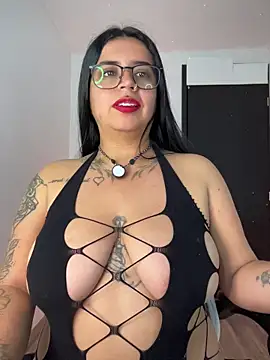 Devilsweet17 online show from April 23, 9:39 pm