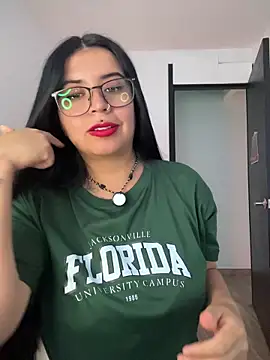 Devilsweet17 online show from April 24, 7:27 pm