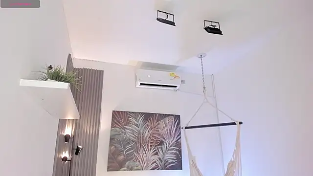 emma alice  online show from February 21, 10:49 am