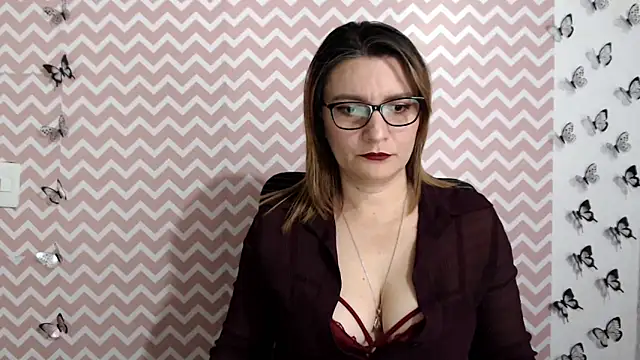 Amie Adams82  online show from January 31, 12:51 pm