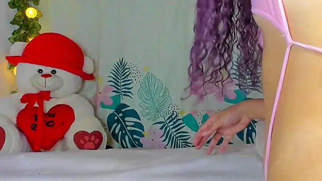 Snapshot of Dear_anne chatting on January 23, 5:24 am Dear anne online show from January 23, 5:24 am