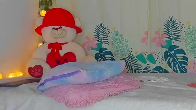 Snapshot of Dear_anne chatting on January 25, 10:29 am Dear anne online show from January 25, 10:29 am