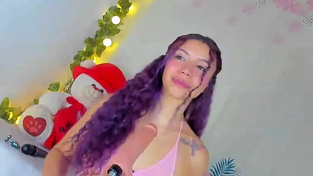 Snapshot of Dear_anne chatting on February 8, 9:13 am Dear anne online show from February 8, 9:13 am