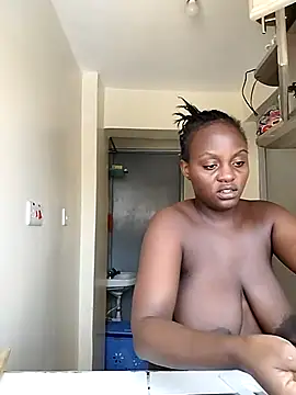 Snapshot of Africancaramel-45 chatting on March 6, 10:09 am Africancaramel-45 online show from March 6, 10:09 am