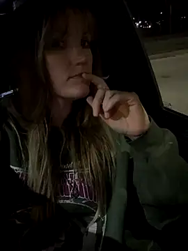 Snapshot of foreverzays chatting on December 16, 12:59 am foreverzays online show from December 16, 12:59 am