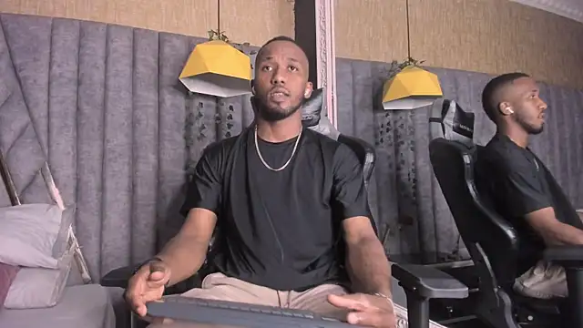 JamesParck online show from February 26, 8:08 pm