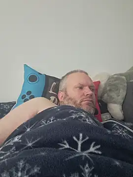 ShyBoy1982 online show from January 8, 11:45 am